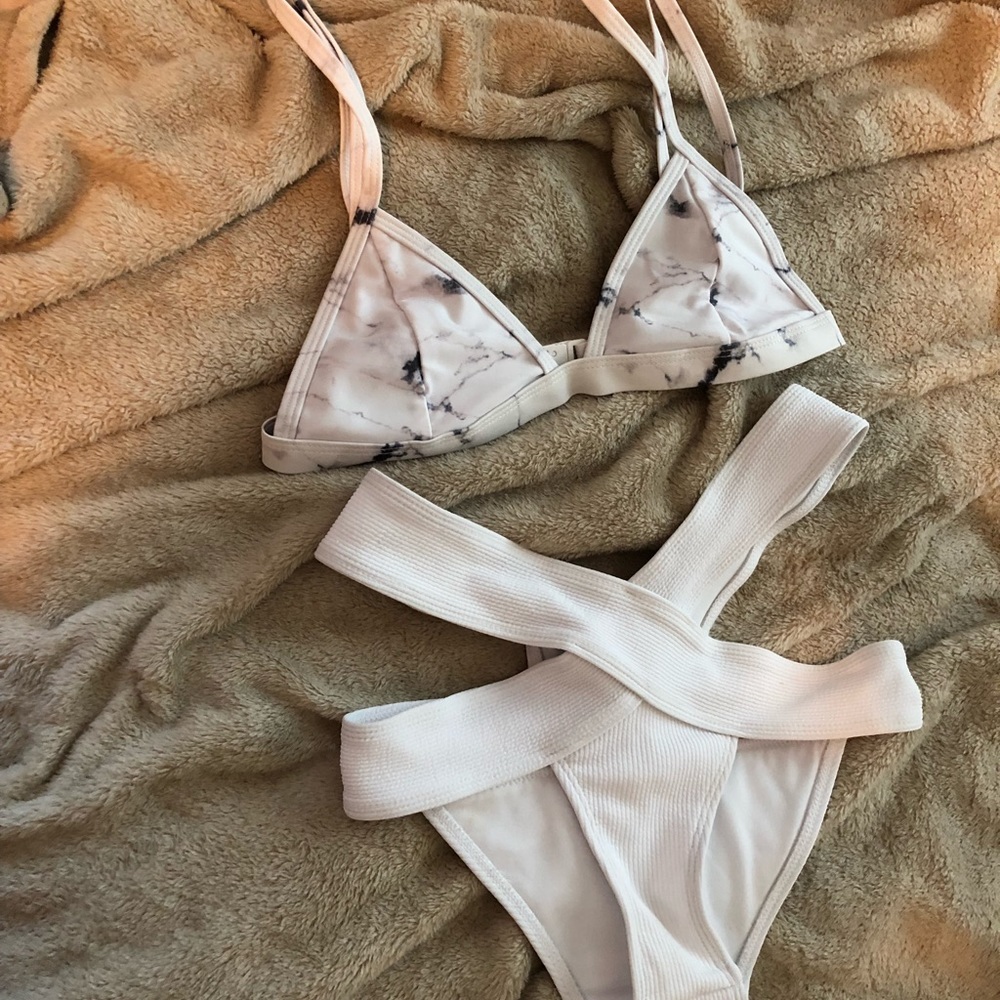 Bikini doesn’t go together will sell separate